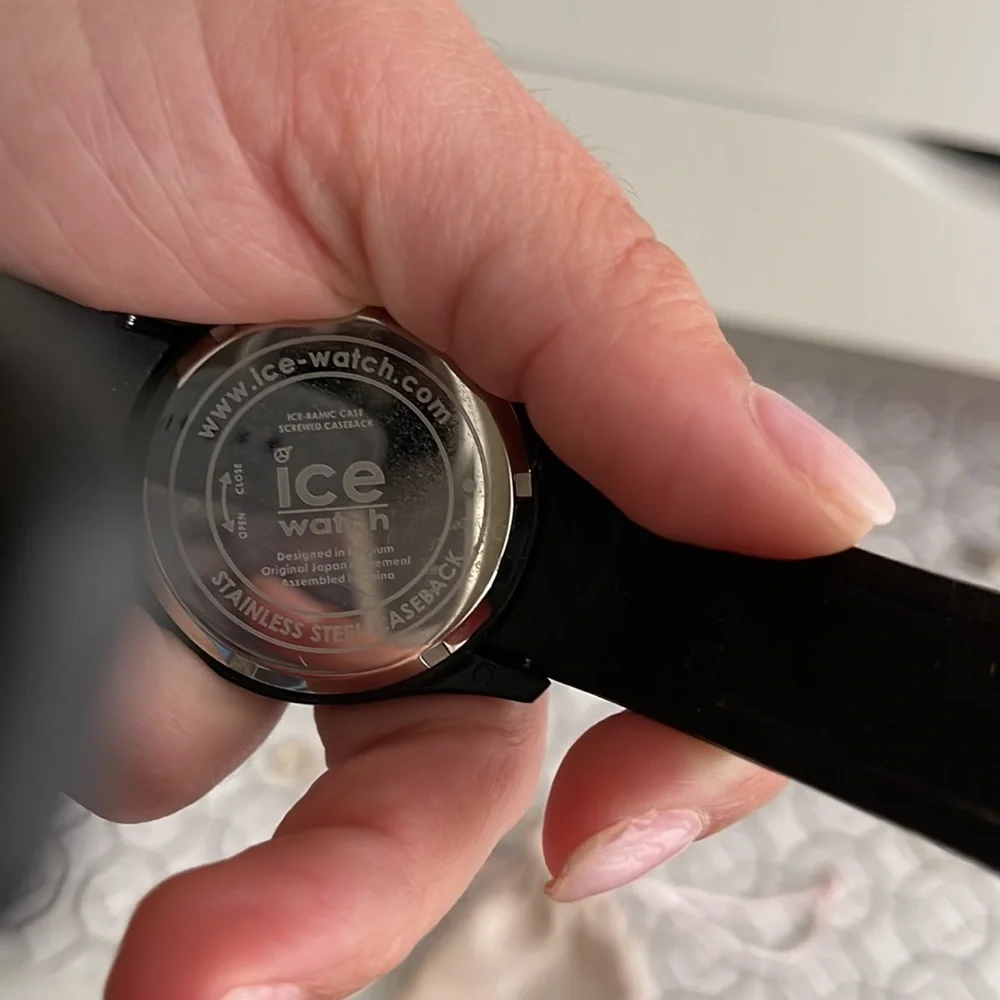 Ice Watch - Picture 2 of 3